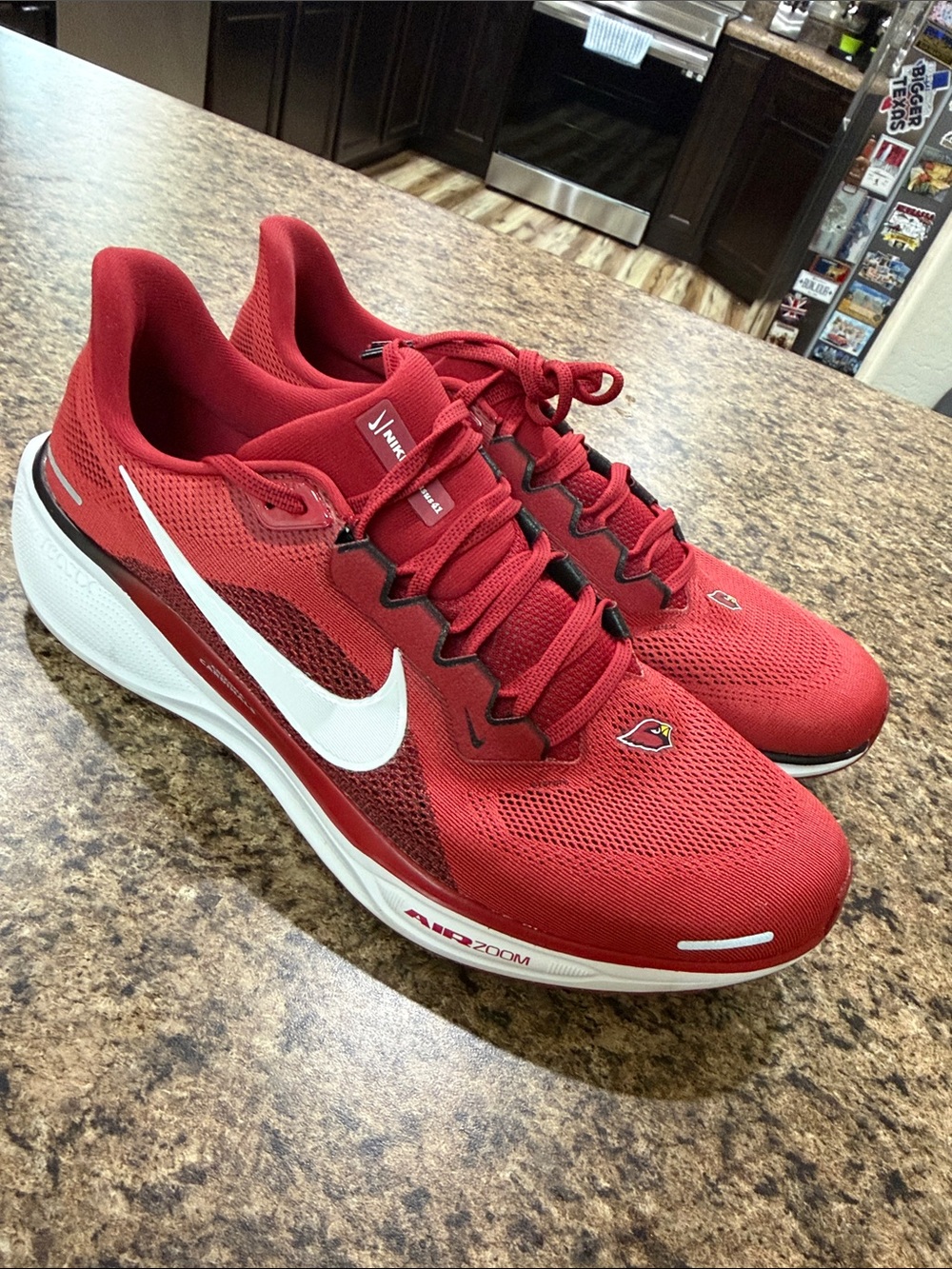 Nike Pegasus,Arizona Cardinals Men’s Red Athletic Sneakers with White Swoosh